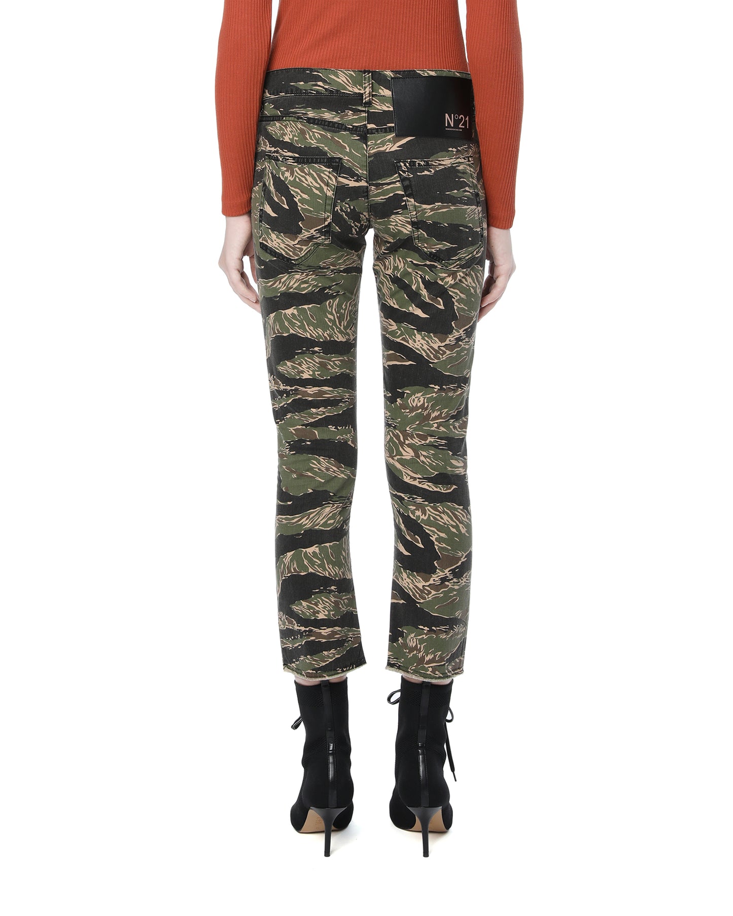 NO.21 Camo print skinny jeans