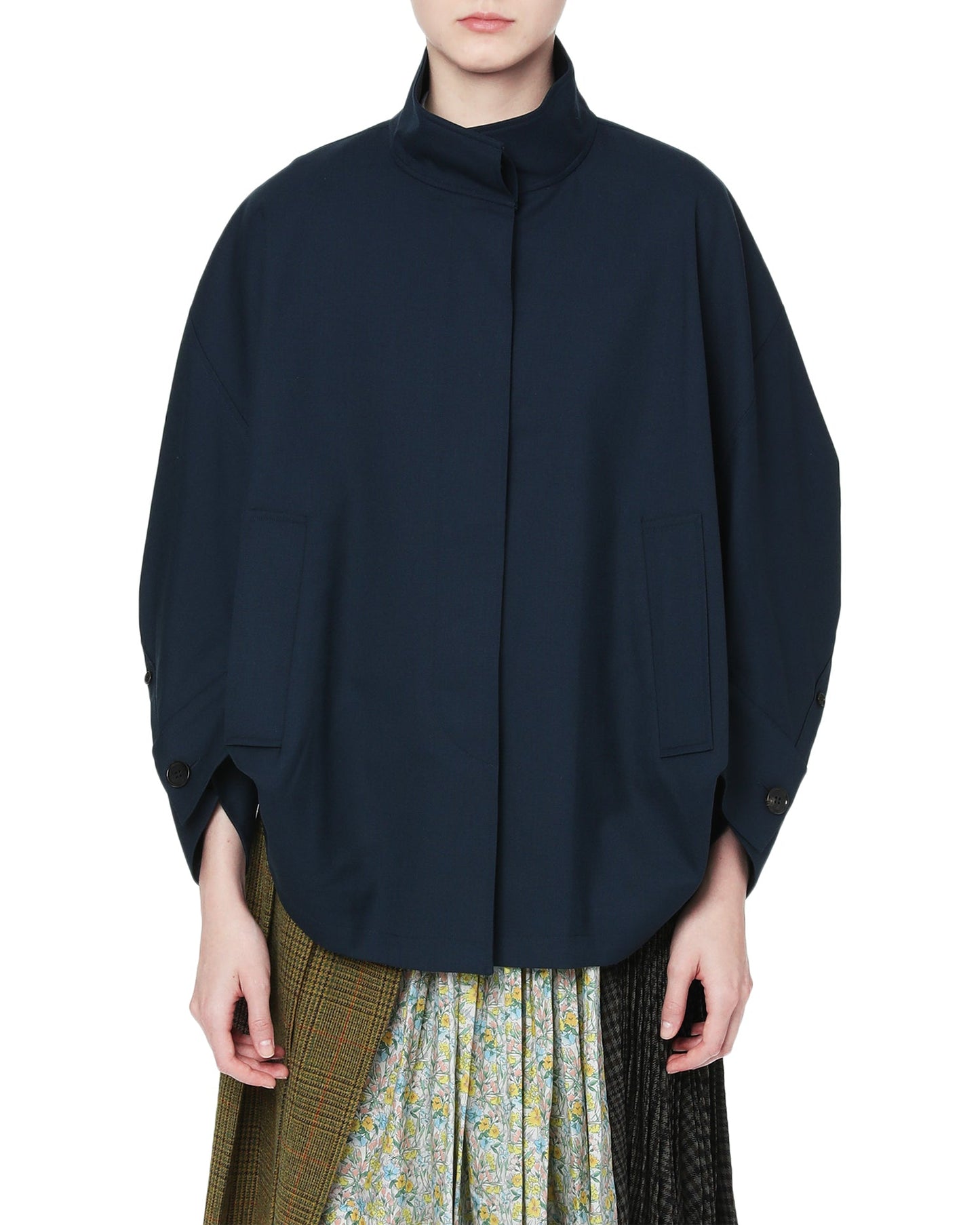 PUSHBUTTON Oversized cape jacket