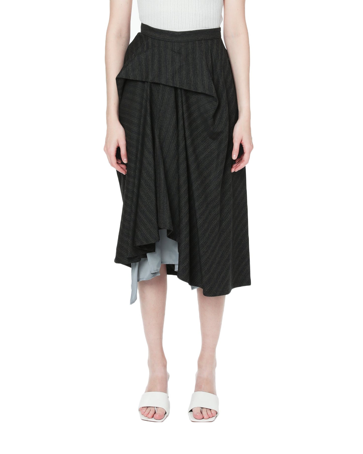 PUSHBUTTON Unbalanced tucked skirt