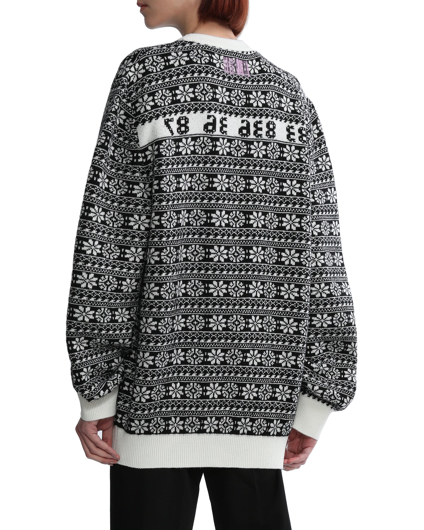 VTMNTS Number snowflakes sweater