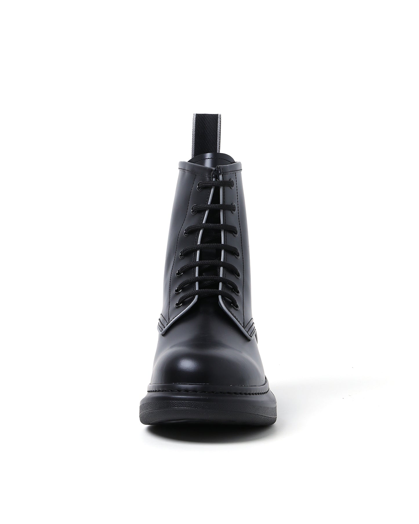 ALEXANDER MCQUEEN Chelsea leather boots