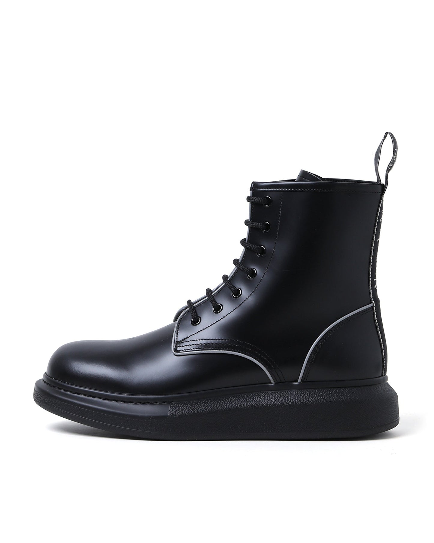 ALEXANDER MCQUEEN Chelsea leather boots