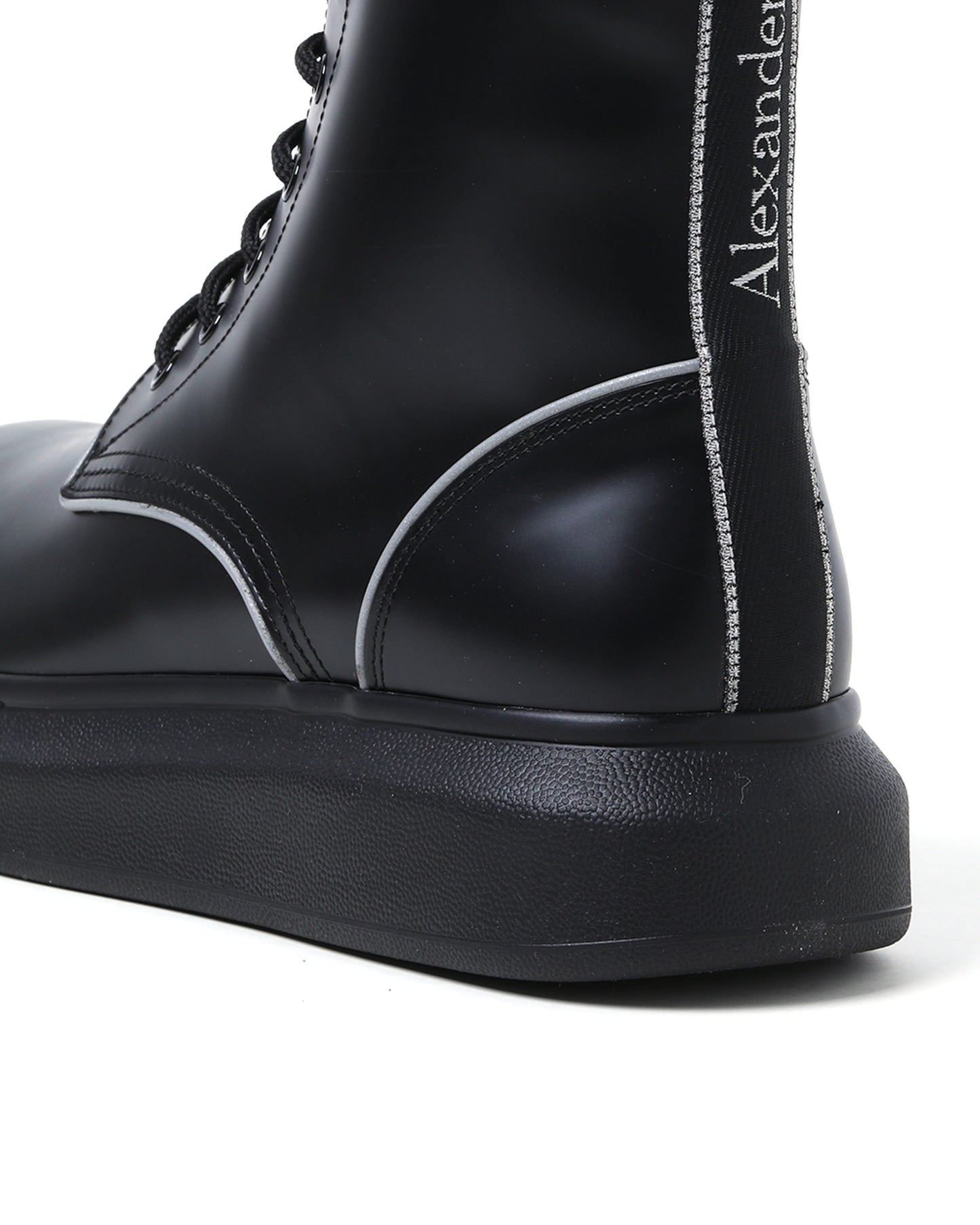 ALEXANDER MCQUEEN Chelsea leather boots